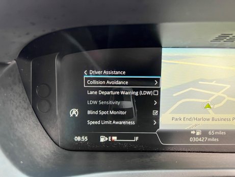 Jaguar XE 2.0i Portfolio Auto AWD Euro 6 (s/s) 4dr 19