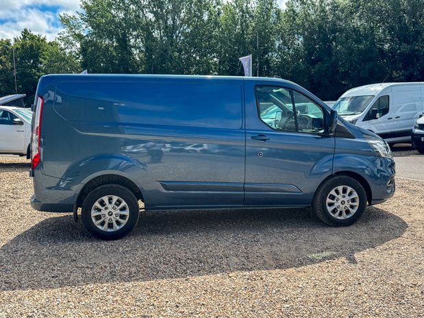 Ford Transit Custom AUTO SWB [SOLD KH] L1H1 Low Roof Limited 280 Air Con Alloys Cruise Sensors 5