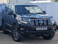Toyota Land Cruiser D Invincible 1