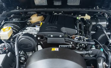 Land Rover Defender 90 XS 40