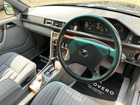 Mercedes-Benz C Class 260 E 45
