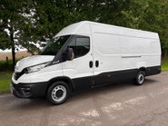 Iveco Daily 35S14V Hi-Matic Panel Van - Air Con / Auto / Car Play 1
