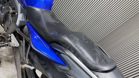 Yamaha FZ 2006 36K GOOD RUNNING PROJECT BIKE SPARES OR REPAIR 600CC 15