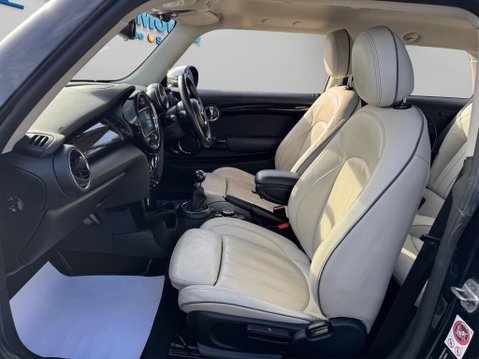 Mini Hatch 2.0 Cooper S Euro 6 (s/s) 3dr 42