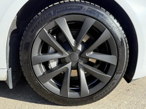 Tesla Model 3 Long Range Saloon 4dr Electric Auto RWD (282 ps) 14