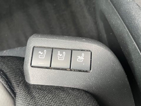 Citroen Grand C4 Spacetourer BLUEHDI FLAIR S/S 28