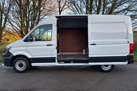 Volkswagen Crafter CR35 140 ps Tdi L2 H2 Trendline Panel Van - No VAT 8