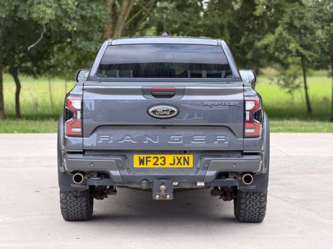 Ford Ranger 3.0 Ranger Raptor EcoBOOST 4x4 A 4WD 16
