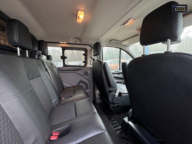Ford Transit Custom Crew Cab AUTO SWB L1H1 Sport 320 Air Con SELECT 17