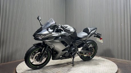 Kawasaki Ninja 650 Z650 2023 1 OWNER ONLY 10K SPORTS BIKE 650 LONG MOT WARRANTY A2 10