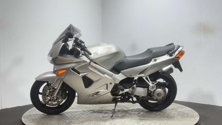 Honda VFR 1998 69K PROJECT BIKE VERY CLEAN SPARES OR REPAIR INJECTED NO VTEC 800CC 4