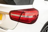 Mercedes-Benz GLA Class GLA 180 URBAN EDITION 9