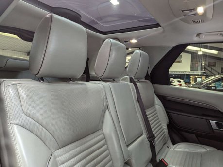 Land Rover Discovery 2.0 Discovery Luxury HSE SD4 Auto 4WD 5dr 62