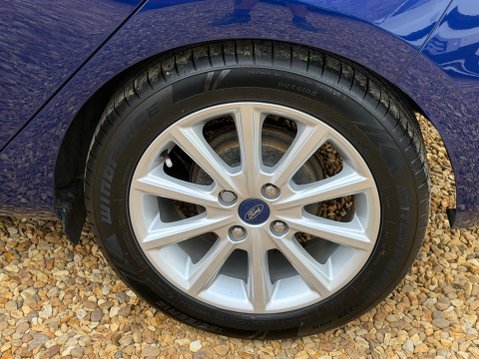 Ford Fiesta 1.0T EcoBoost Titanium Euro 6 (s/s) 5dr 19