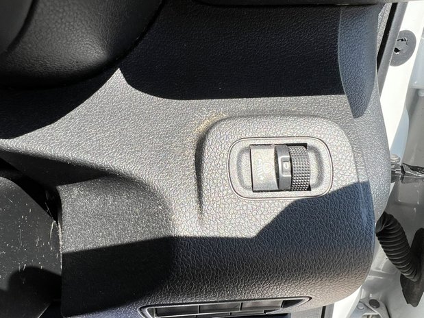 Citroen Berlingo SWB L1H1 Low Roof Enterprise Air Con Sensors Tow Bar EURO 6 41
