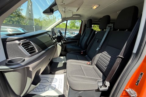 Ford Transit Custom 320 LIMITED ECOBLUE DOUBLE CAB - 6 SEATER -REVERSE CAMERA -APPLE CAR PLAY 19