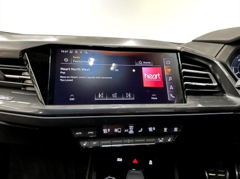 Audi Q4 40 S line Sportback 5dr Electric Auto 82kWh (204 ps) 18