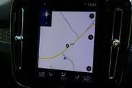 Volvo XC40 2.0 XC40 R-Design Pro T4 AWD Auto 4WD 5dr 39