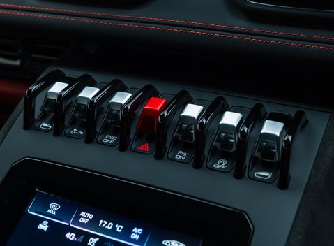 Lamborghini Huracan TECNICA 19