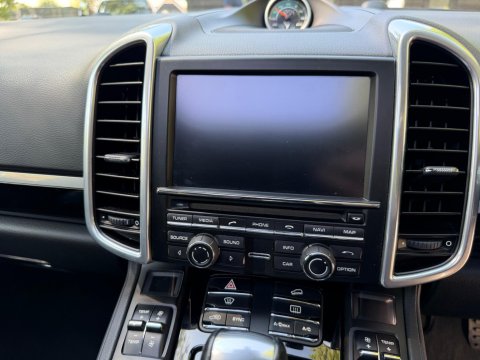 Porsche Cayenne D V6 TIPTRONIC S 43