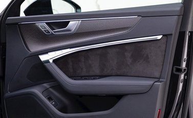 Audi RS6 Avant Vorsprung 21