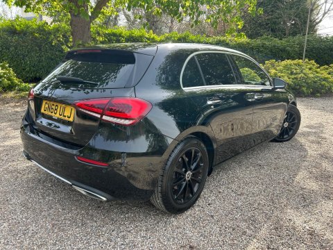 Mercedes-Benz A Class 1.5 A180d Sport (Premium) 7G-DCT Euro 6 (s/s) 5dr 9