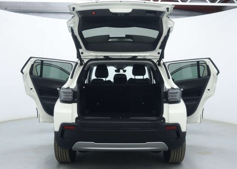 Jeep Avenger 54kWh Summit SUV 5dr Electric Auto (156 ps) 57