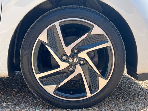 Hyundai i10 MPI PREMIUM 4