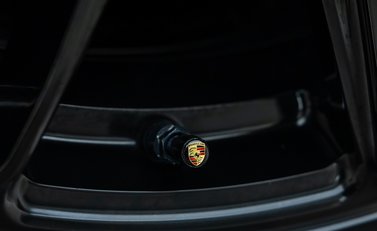 Porsche 911 Turbo S (992) 36