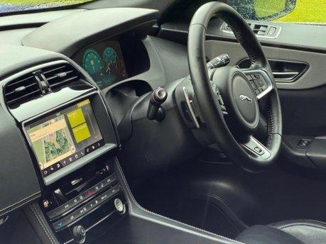 Jaguar F-Pace I V6 S AWD 6