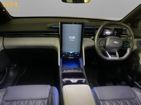 Ford Explorer Extended Range 77kWh Premium SUV 5dr Electric Auto (286 ps) Air Con - Alloy 18