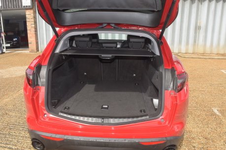 Alfa Romeo Stelvio TB SPRINT 23