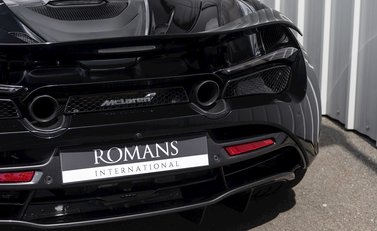 McLaren 720S Spider Performance 27