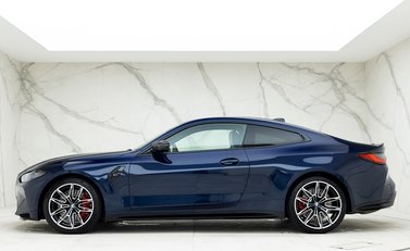 BMW M4 Competition XDrive 2