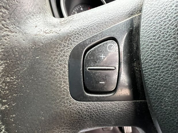Renault Trafic Crew Cab SWB L1H1 Sport SL27 Air Con Alloys Nav Se 41