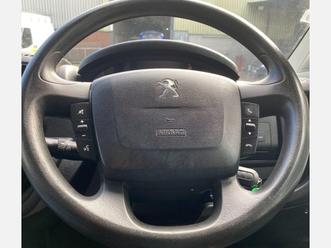 Peugeot Boxer 2.2 HDi 335 Professional Panel Van 5dr Diesel Manual L3 H2 Euro 5 (130 ps) 24
