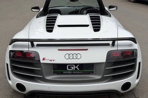 Audi R8 GT QUATTRO V10 SPYDER - 1 OF 33 - BUCKET SEATS -CERAMIC BRAKES 29