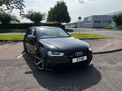 Audi RS4 4.2 RS 4 FSI Quattro Auto 4WD 5dr 37