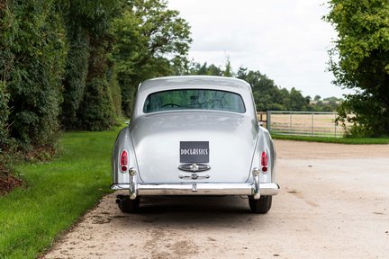 Rolls-Royce Silver Cloud II LWB 6