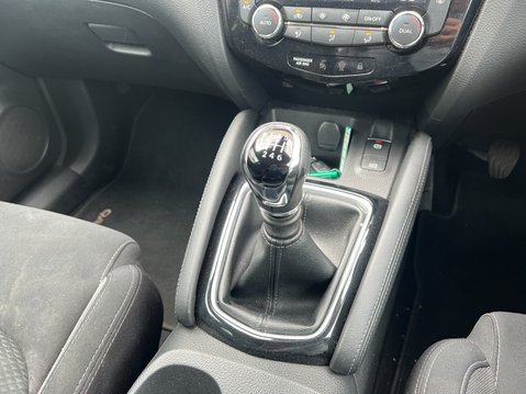 Nissan Qashqai (Sold) 1.5 dCi N-Connecta SUV 5dr Diesel Manual Euro 6 (s/s) (115 ps) 26