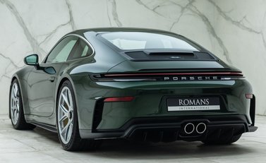 Porsche 911 GT3 TOURING (992.2) 10