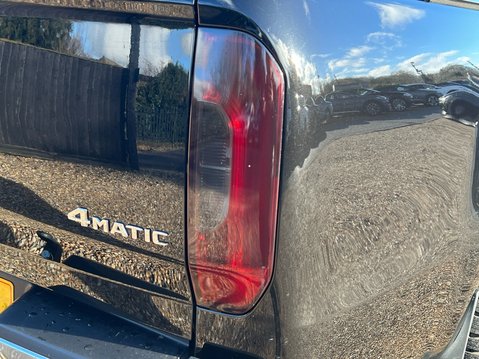 Mercedes-Benz X Class X350 D 4MATIC POWER 19