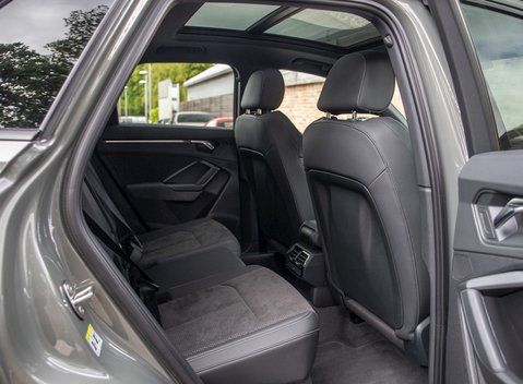 Audi Q3 TFSI 40 Quattro S Line Vorsprung 14