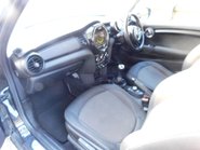 Mini Hatch 1.5 COOPER D 5 Dr 16