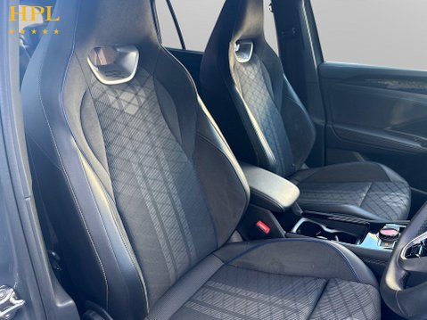 Volkswagen Tayron 1.5 eTSI MHEV R-Line SUV 5dr Petrol Hybrid DSG Euro 6 (s/s) (150 ps) 11