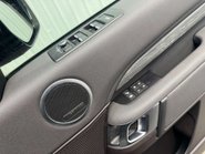 Land Rover Discovery 3.0 Discovery HSE SDV6 Auto 4WD 5dr 84