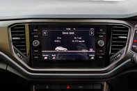 Volkswagen T-Roc SE TSI 27