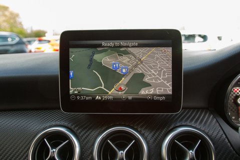 Mercedes-Benz A Class A 200 AMG LINE EXECUTIVE 28