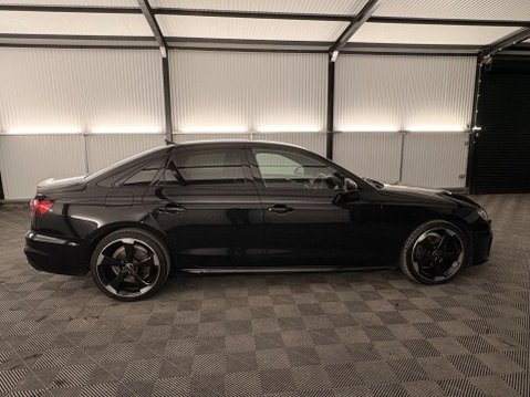 Audi A4 2.0 TFSI 35 Black Edition S Tronic Euro 6 (s/s) 4dr 56