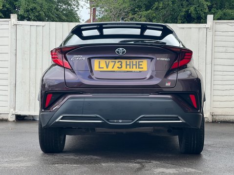 Toyota C-HR 2.0 VVT-h GR SPORT SUV 5dr Petrol Hybrid CVT Euro 6 (s/s) (184 ps) 9